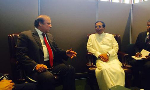 PM Nawaz Sharif, Sri Lankan president discuss ways to enhance defense cooperation & trade ties