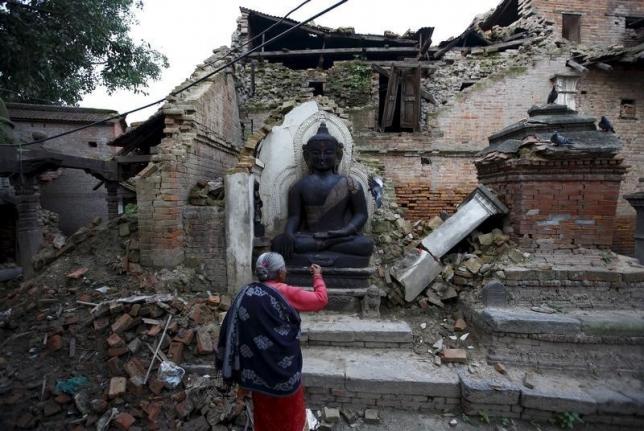 Four months after quakes, Nepal fails to spend any of $4.1 bln donor money