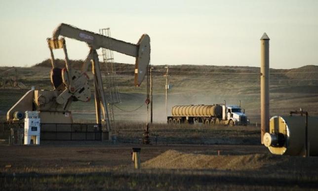 Oil prices drop 3 percent as investors retreat from overnight gains