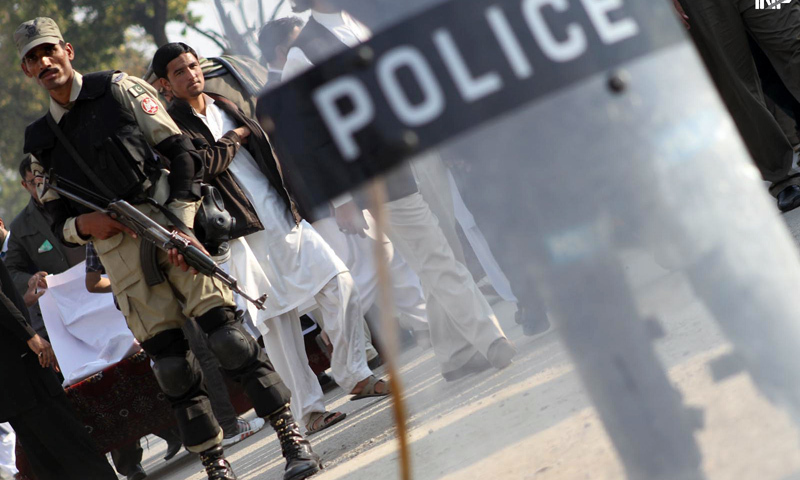 Two terrorists killed, three nabbed in Karachi