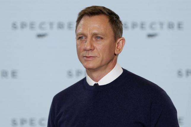 British actor Daniel Craig says would rather slit wrists than play Bond again