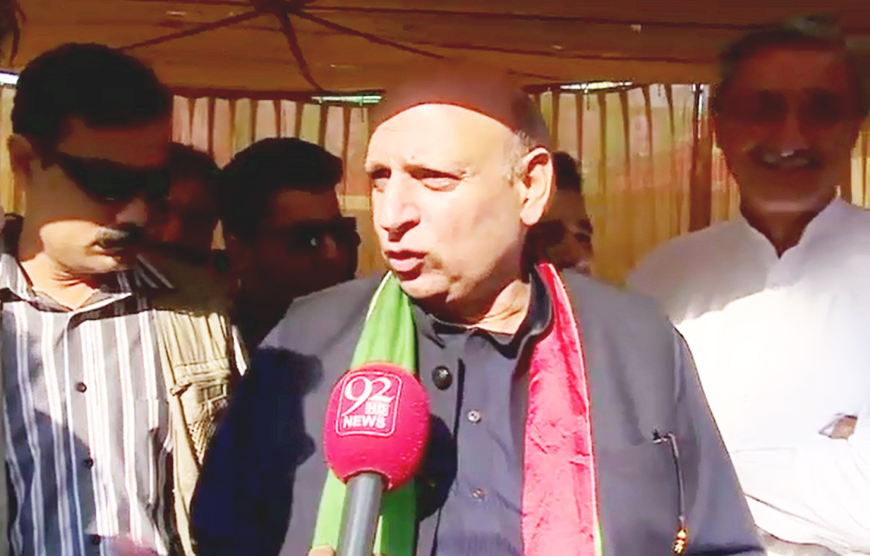 Ch Sarwar to take oath as governor after vote casting to president