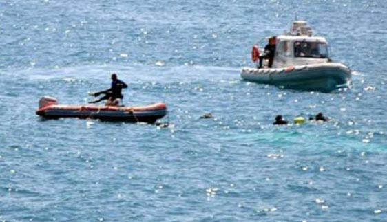 Ten migrants drown off Greek island, coastguard rescues 13