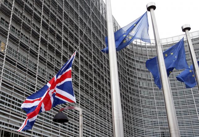 Britain seeks stronger 'emergency brake' from EU