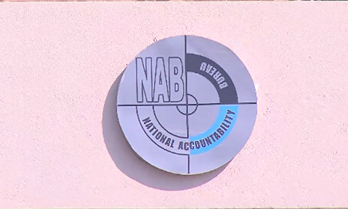 NAB raids Malir DC office, arrests man involved in illegal sale of lands
