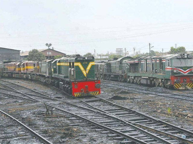 Faulty Railway Engines: NA Speaker sent matter to Standing Committee on Railway