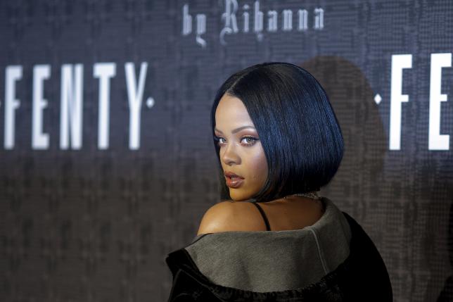 Rihanna's Grammy performance canceled due to throat infection