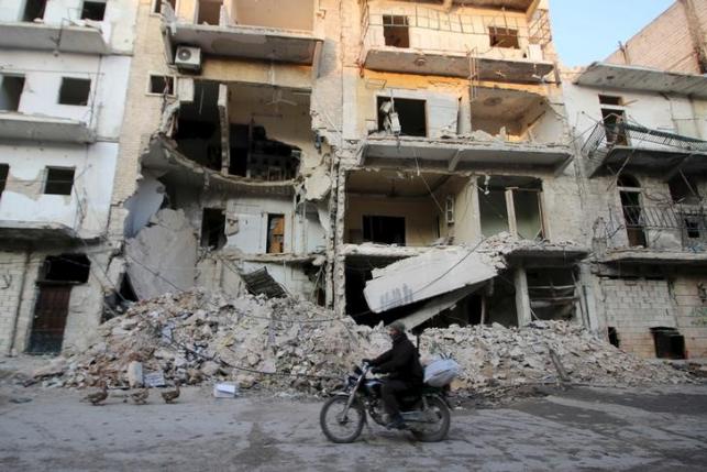 Syrian army threatens to encircle Aleppo as talks falter