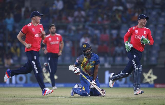 England hold nerve to beat Sri Lanka and reach semis