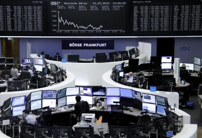 European shares advance, with miners gaining ground