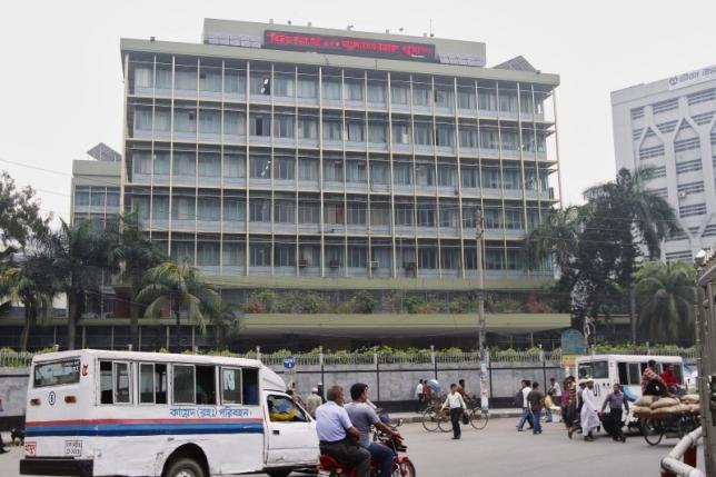 Bangladesh seeks FBI's help in investigating central bank heist