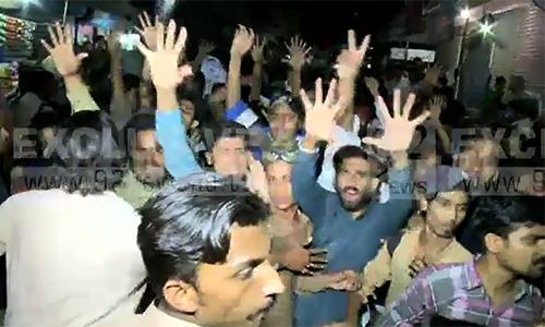 MQM, Pak Sar Zameen Party workers quarrel with each other in Mirpur Khas