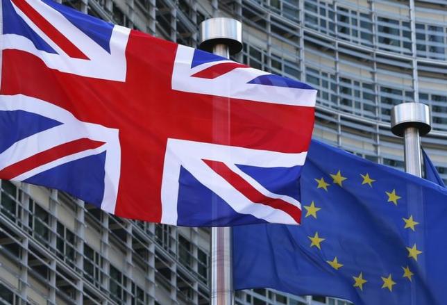 Moody's sees 'clear downside risks' if UK leaves EU