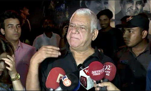 Indian actor Om Puri visits Karachi National Academy of Performing Arts
