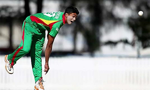 Bangladesh duo suspended from bowling for illegal actions
