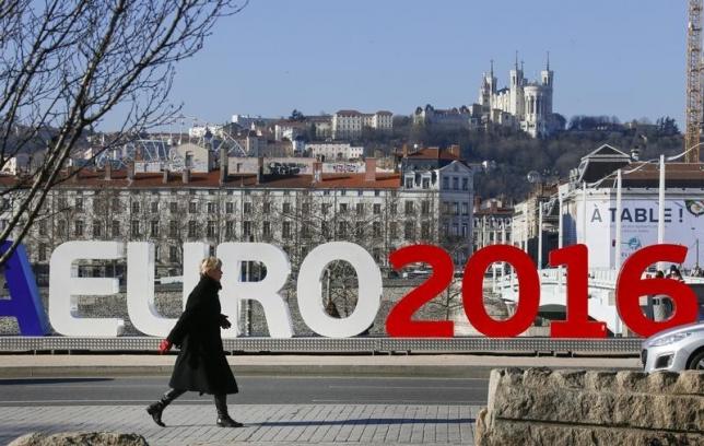 France to extend state of emergency to cover Euro 2016 tournament