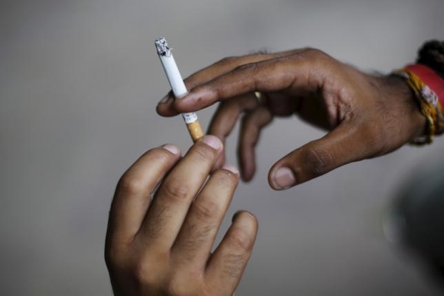 Indian cigarette makers halt production over health warning rules