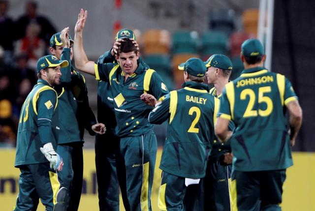 Australia's Henriques, Starc recalled for Sri Lanka tour