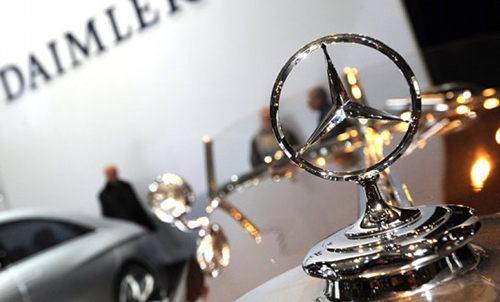 Daimler invests 3 billion euro in clean diesel technology