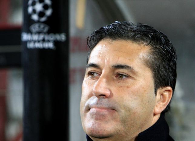 Porto fire coach Peseiro after less than five months