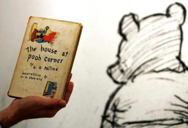 Winnie-the-Pooh turns 90, meets Britain's queen in new book