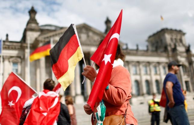 Germany braces for Turkish backlash to Armenian genocide vote