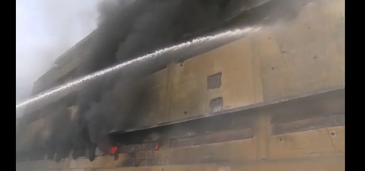 Fire erupts in Karachi chemical factory