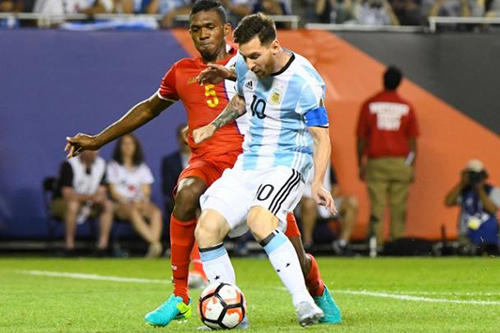 Messi grabs three as Argentina ease into Copa America quarter-finals