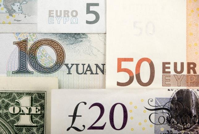 Dollar and yen steady, pound crawls off low, numbed by Brexit shock