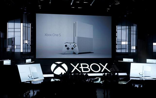 Microsoft unveils slimmer Xbox; Sony's VR headset to hit US in October