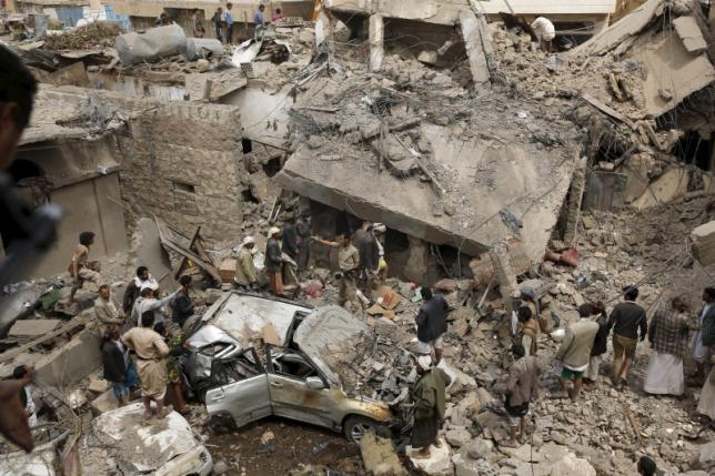 Saudi-led air strike kills 80 Yemeni civilians