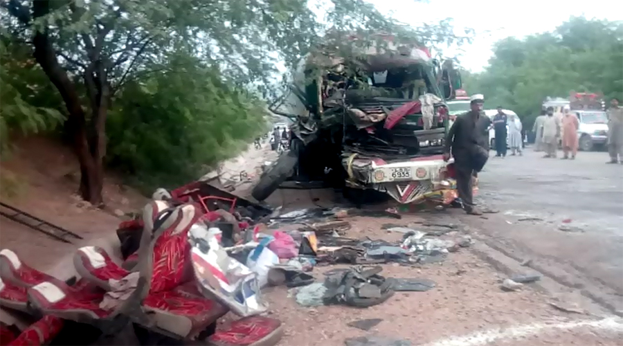 13 dead, 39 injured as bus collides with oil tanker in Kark