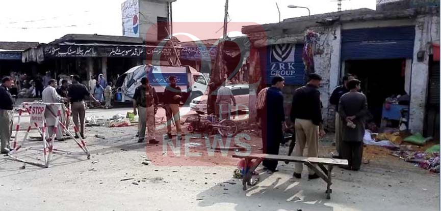 11 injured in Mardan blast