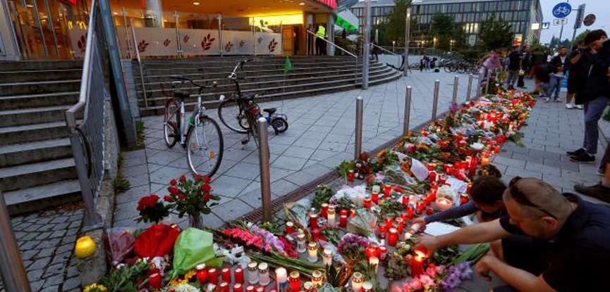 Munich gunman fixated on mass killing, had no Islamist ties