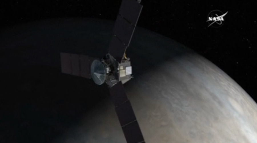 NASA space probe to lift the veil on Jupiter