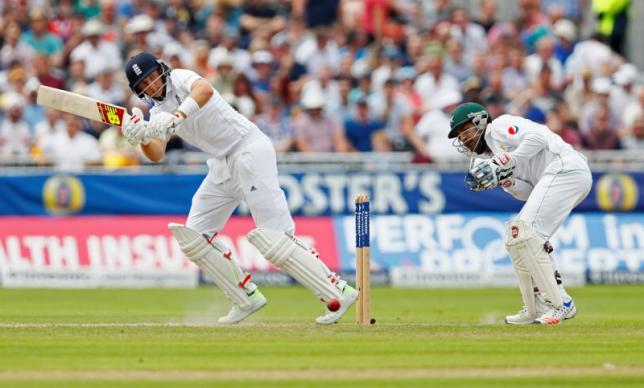 Root makes hay as England pile on the agony