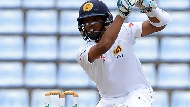 Sri Lanka extend lead after Mendis falls for 176