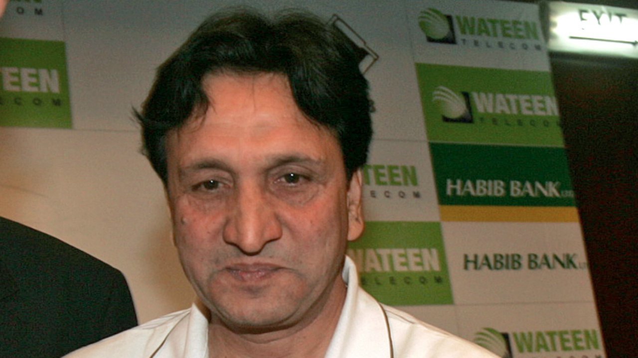 Abdul Qadir suggests PCB to remove Azhar Ali as captain