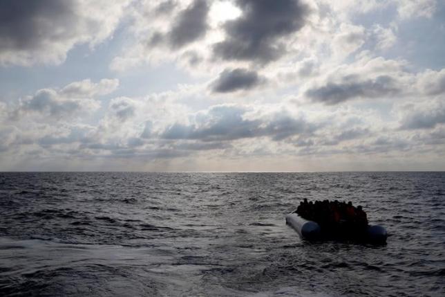 Bodies wash up in Libya as migrant toll climbs