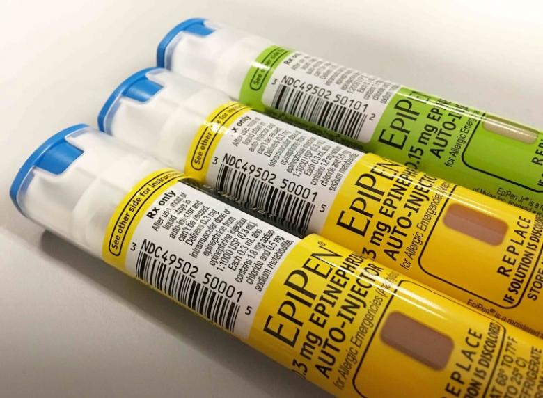 Weak Mylan board fosters EpiPen 'debacle': New York comptroller