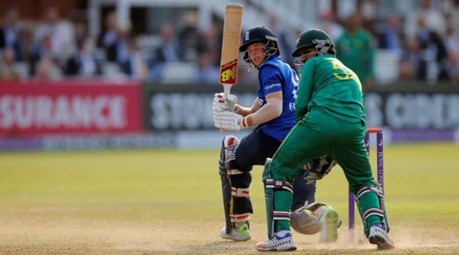 Root leads England to easy one-day win over Pakistan