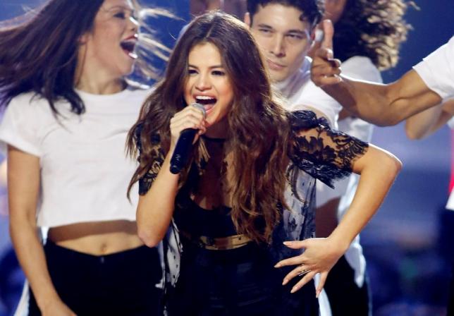 Selena Gomez to take career break after panic attacks