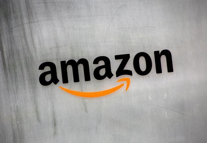 Amazon beefs up Paris express delivery service with partnerships
