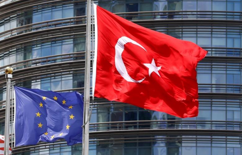EU says ready to help Turkey in steps to secure visa-free travel