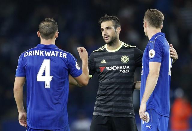 Fabregas gives Chelsea win at Leicester, Norwich beat Everton