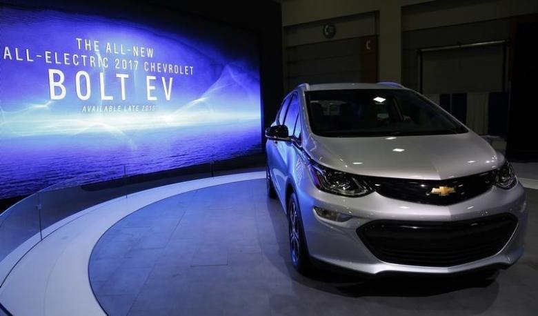 GM says Bolt EV to have 238-mile range, more than Tesla Model 3