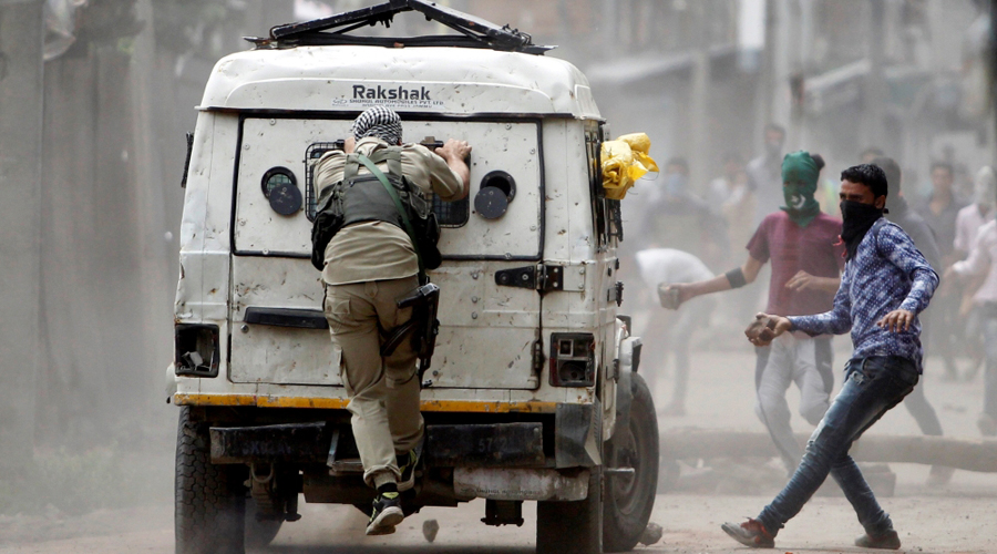 Fresh clashes in Kashmir, another killed, dozens injured