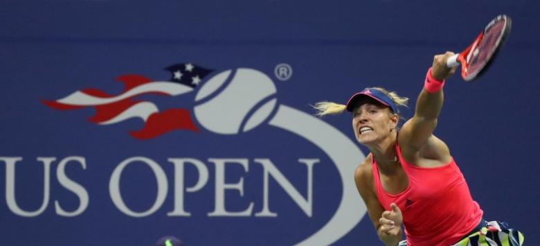 Kerber reaches US Open quarters, closes in on number one