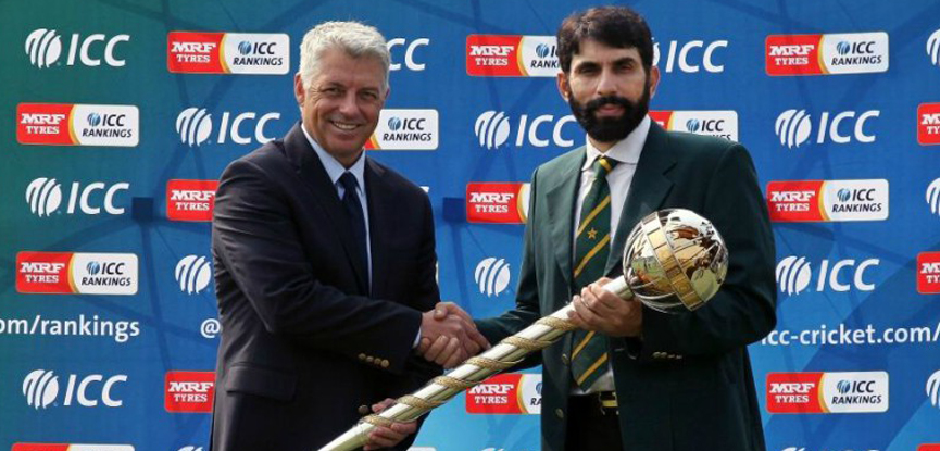 Misbah receives Pakistan's first-ever ICC Test Championship mace