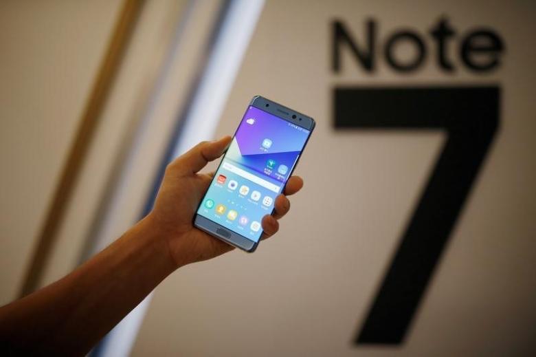 US carrier Verizon starts taking orders for new Samsung Note 7 phones
